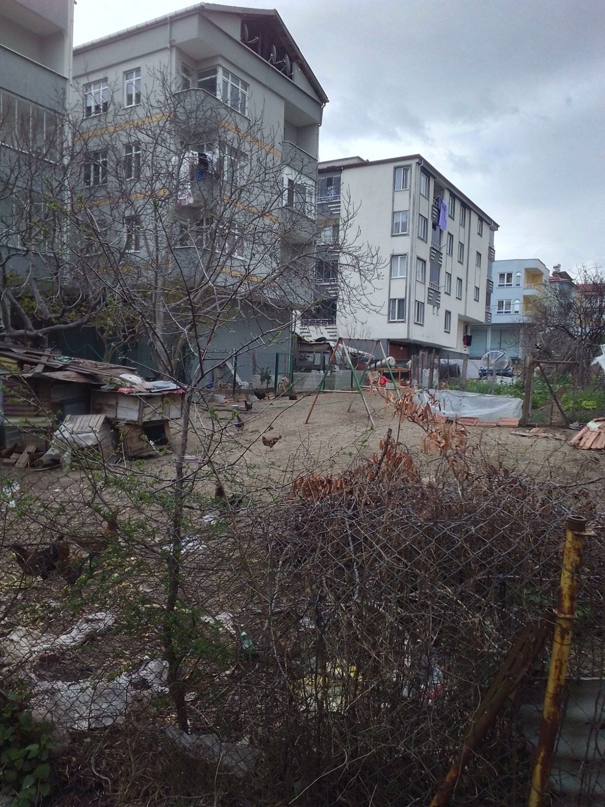 A.Y.S.GAYRİMENKUL ENDER'DEN SATILIK..DAİRE FİYATINA 4 KAT İMARLI ARSA