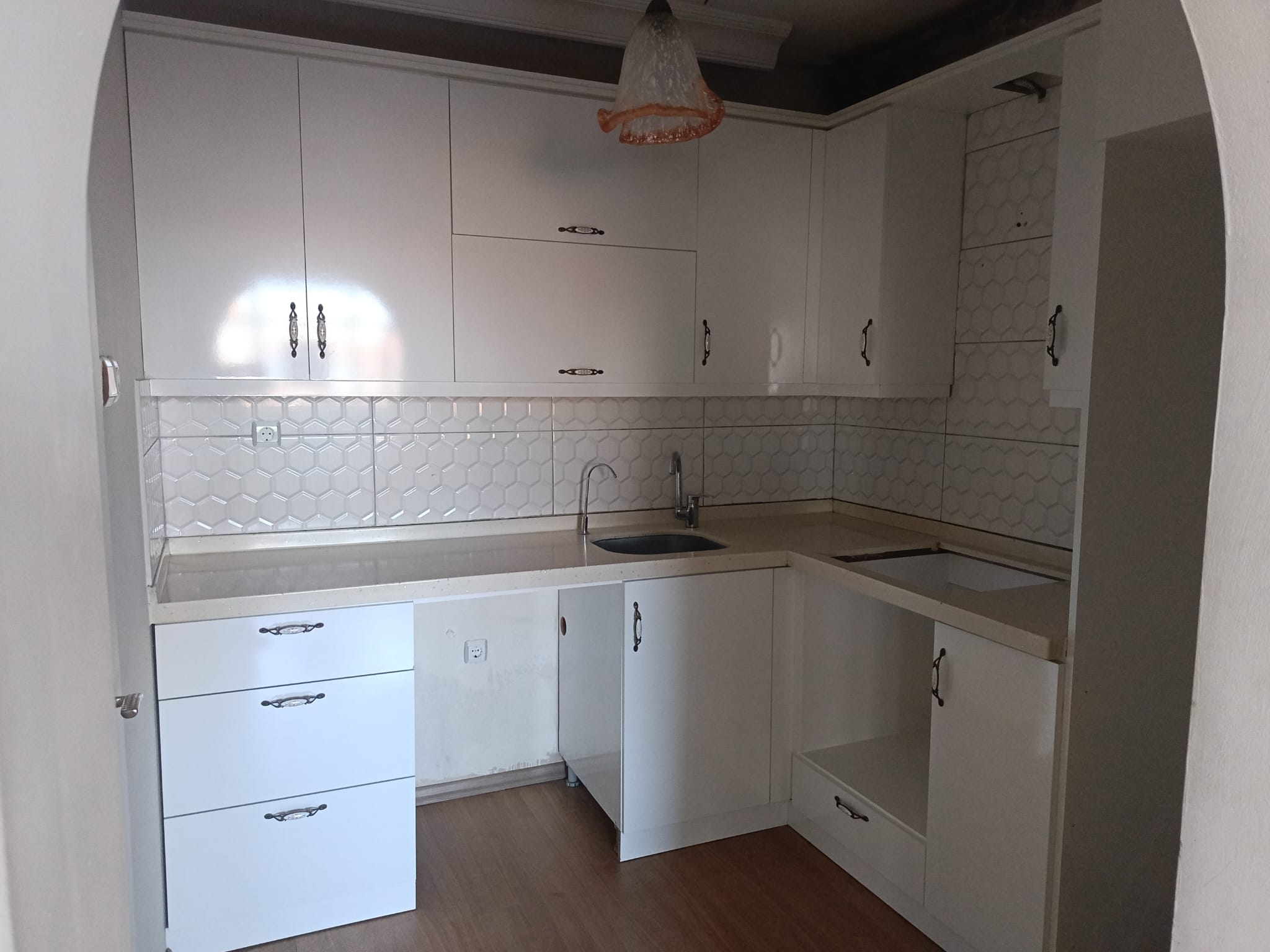 A.Y.S. GAYRİMENKUL DEN KİRALIK 2+1 DAİRE