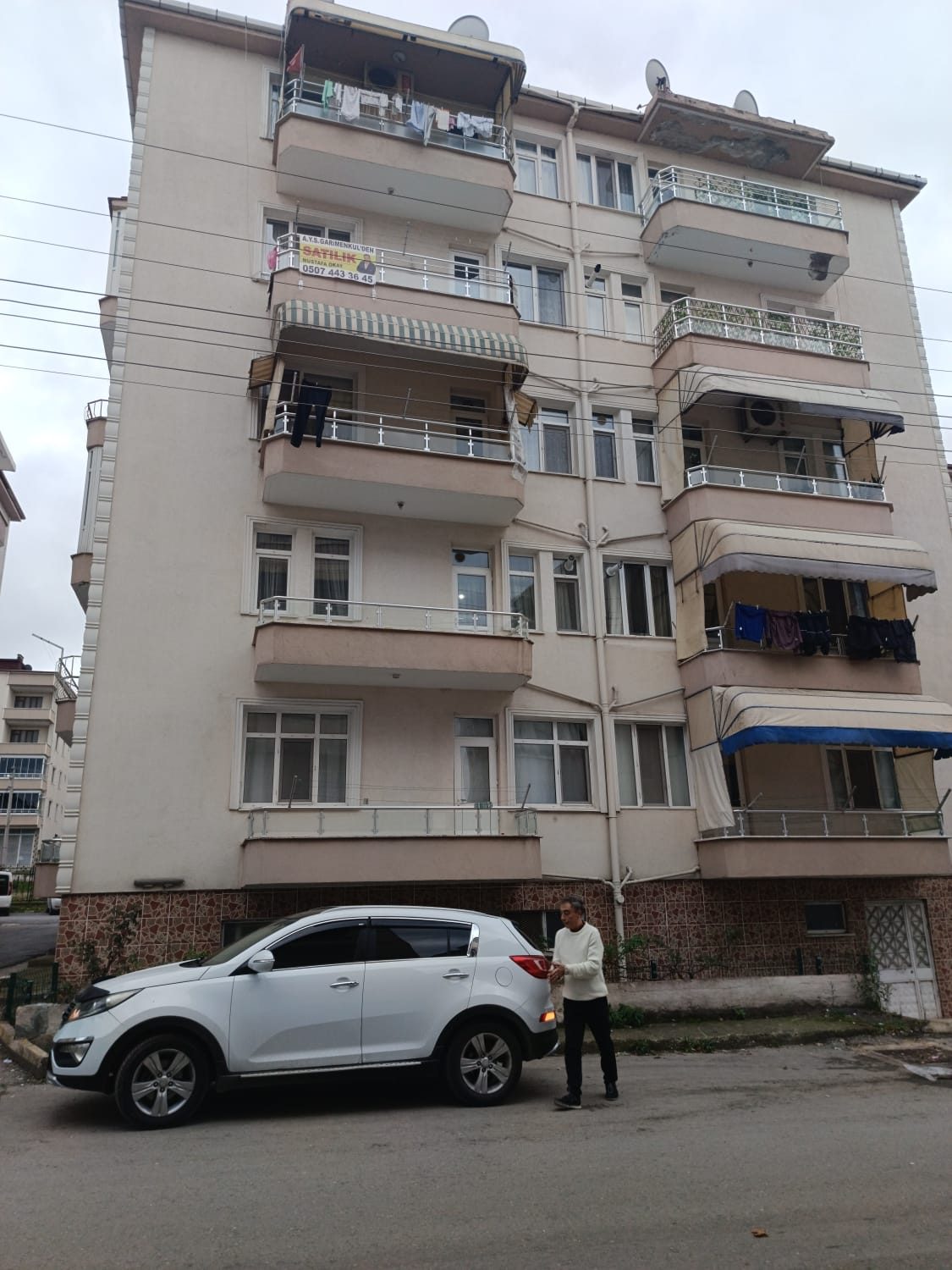 A.Y.S.Gayrimenkulden FevziÇakmak Mahallesinde SATILIK 2+1 Daire