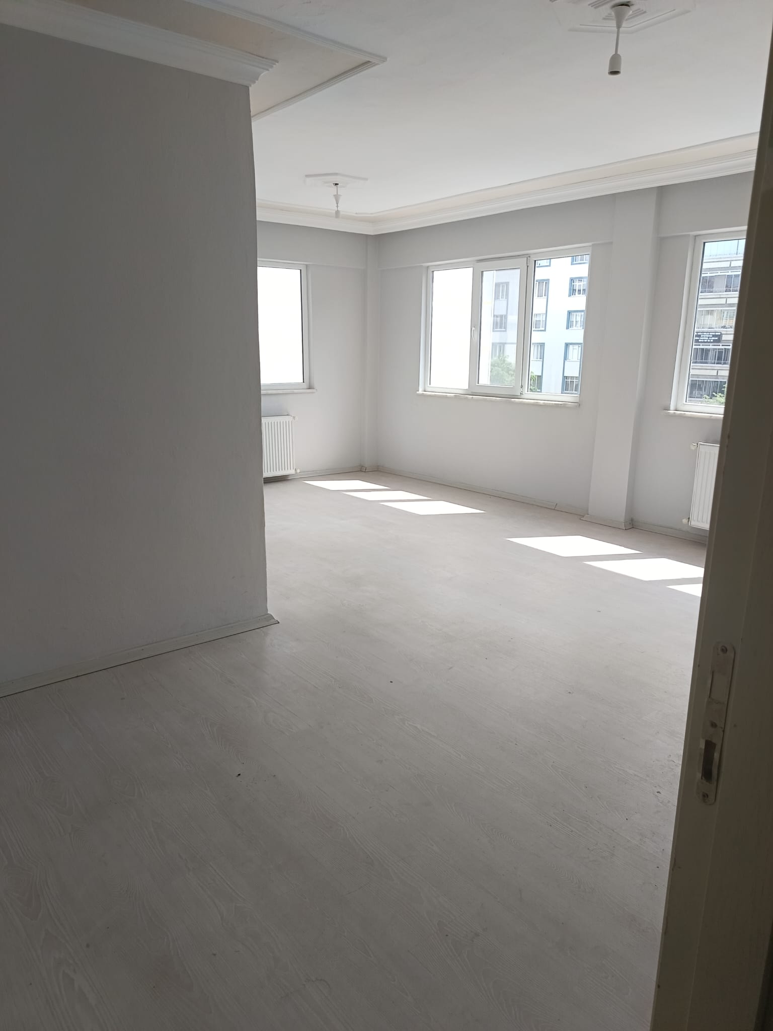A.Y.S. GAYRİMENKUL DEN BAFRA DA  SATILIK 2+1 DAİRE