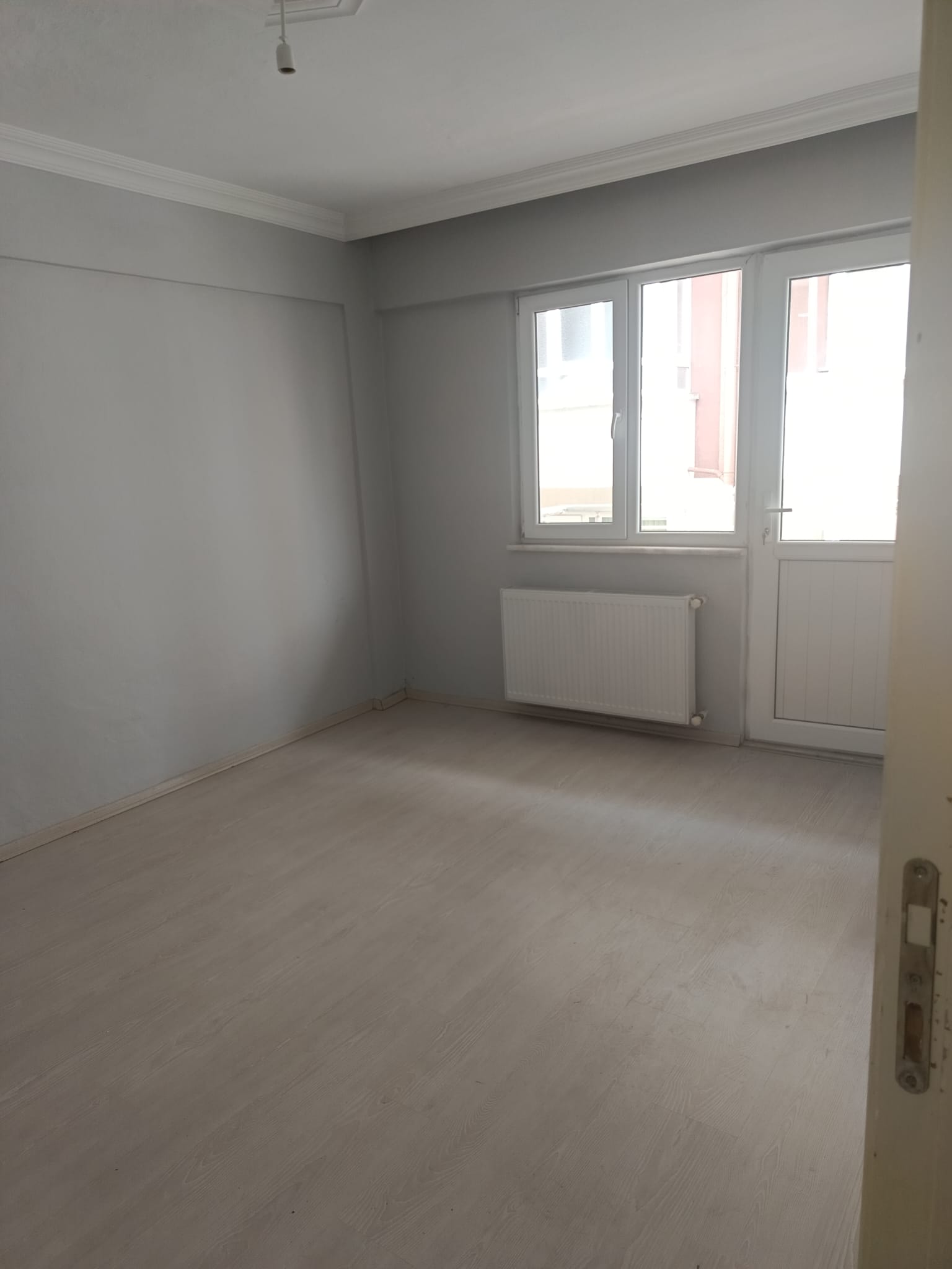 A.Y.S. GAYRİMENKUL DEN BAFRA DA  SATILIK 2+1 DAİRE