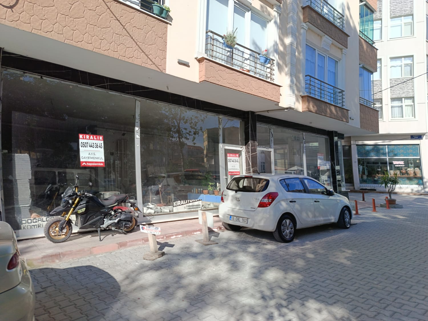 A.Y.S. GAYRİMENKUL DEN KİRALIK 220M2 DÜKKAN