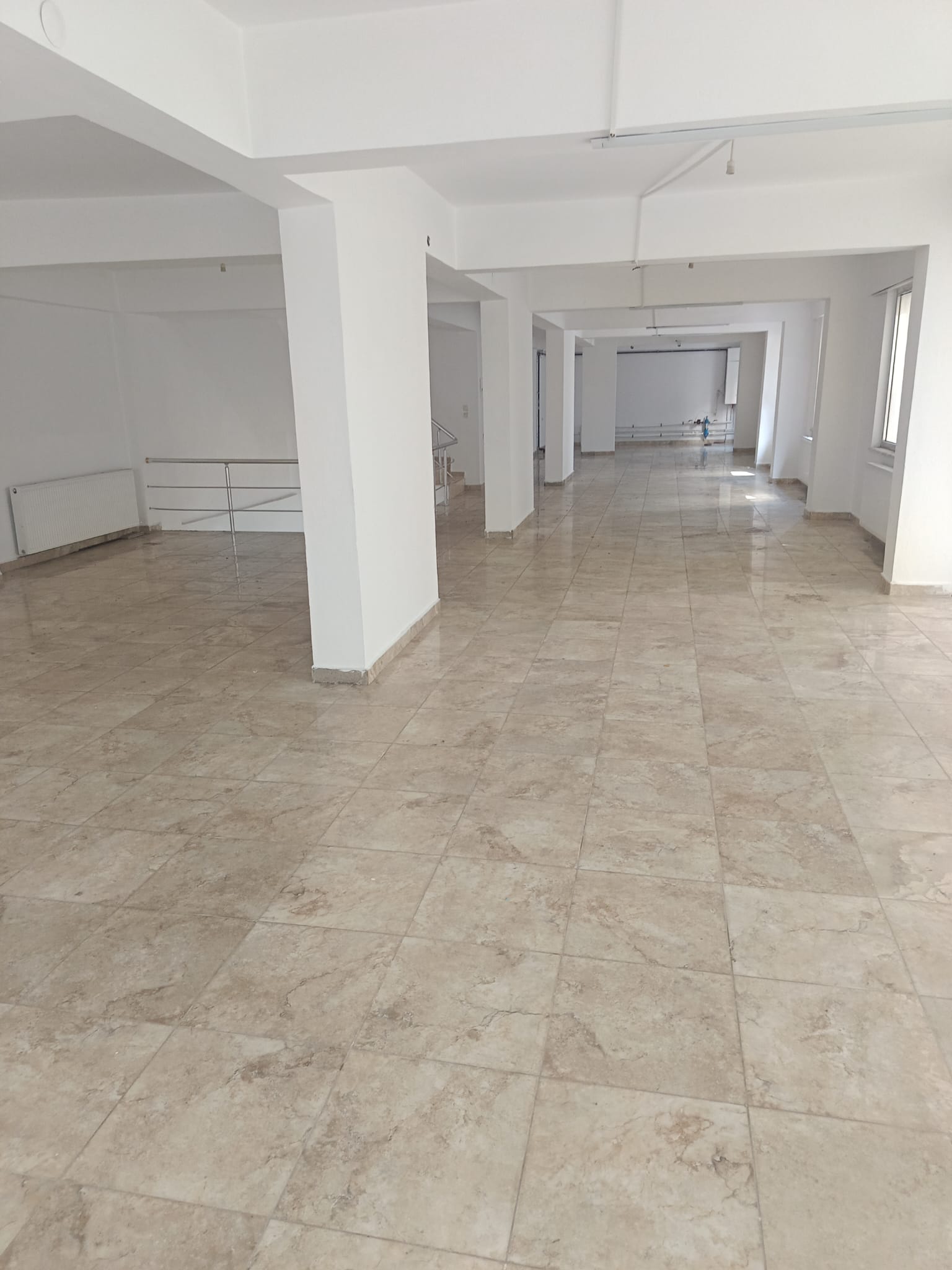 A.Y.S. GAYRİMENKUL DEN KİRALIK 750 M2 4 KATLI DÜKKAN İŞYERİ