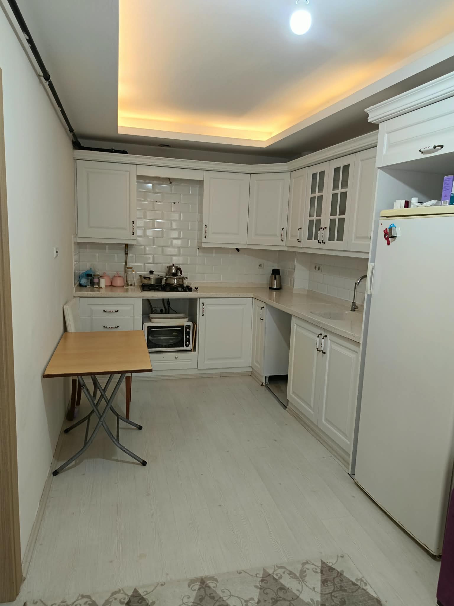 A.Y.S. GAYRİMENKUL DEN KİRALIK DAİRE İSTER EŞYALI - İSTER BOŞ -VERİLEBİLİR