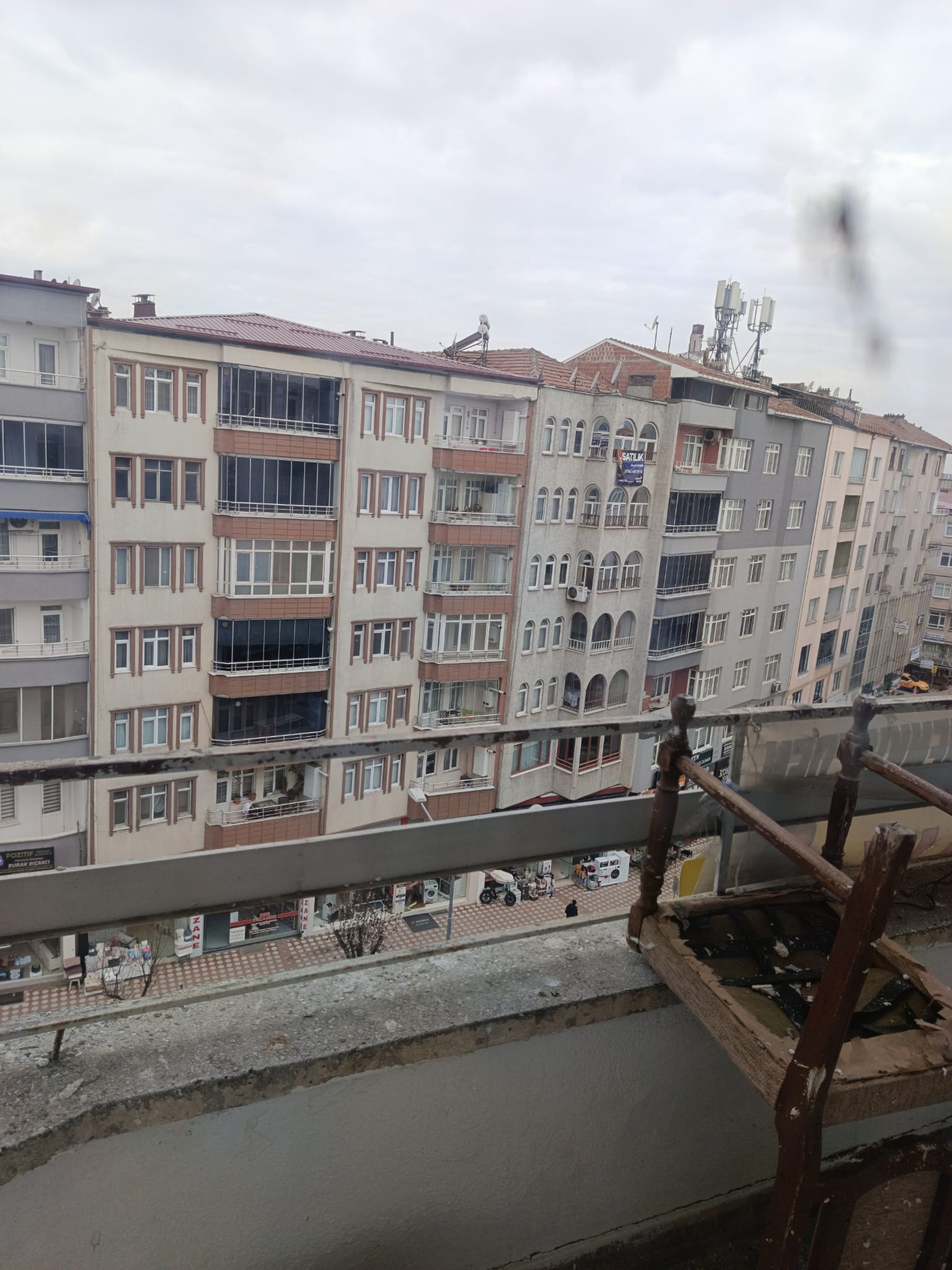A.Y.S. GAYRİMENKUL DEN ARAÇLA TAKASA VE EMİN EVİME UYGUN DAİRE