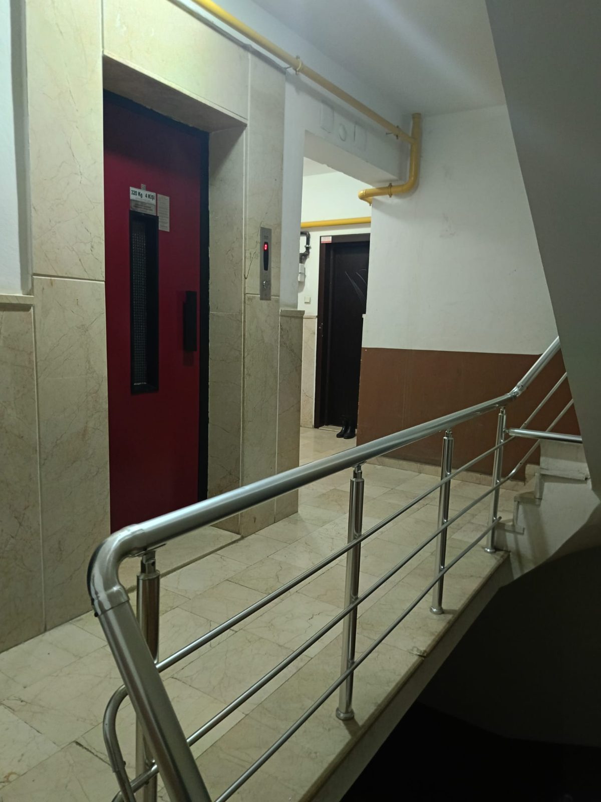 A.Y.S. GAYRİMENKUL DEN SATILIK 3+1 DAİRE
